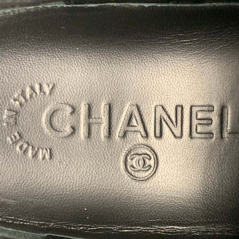 CHANEL Black Grey Tweed Mixed Materials Pull On Boots - Picture 7 of 8